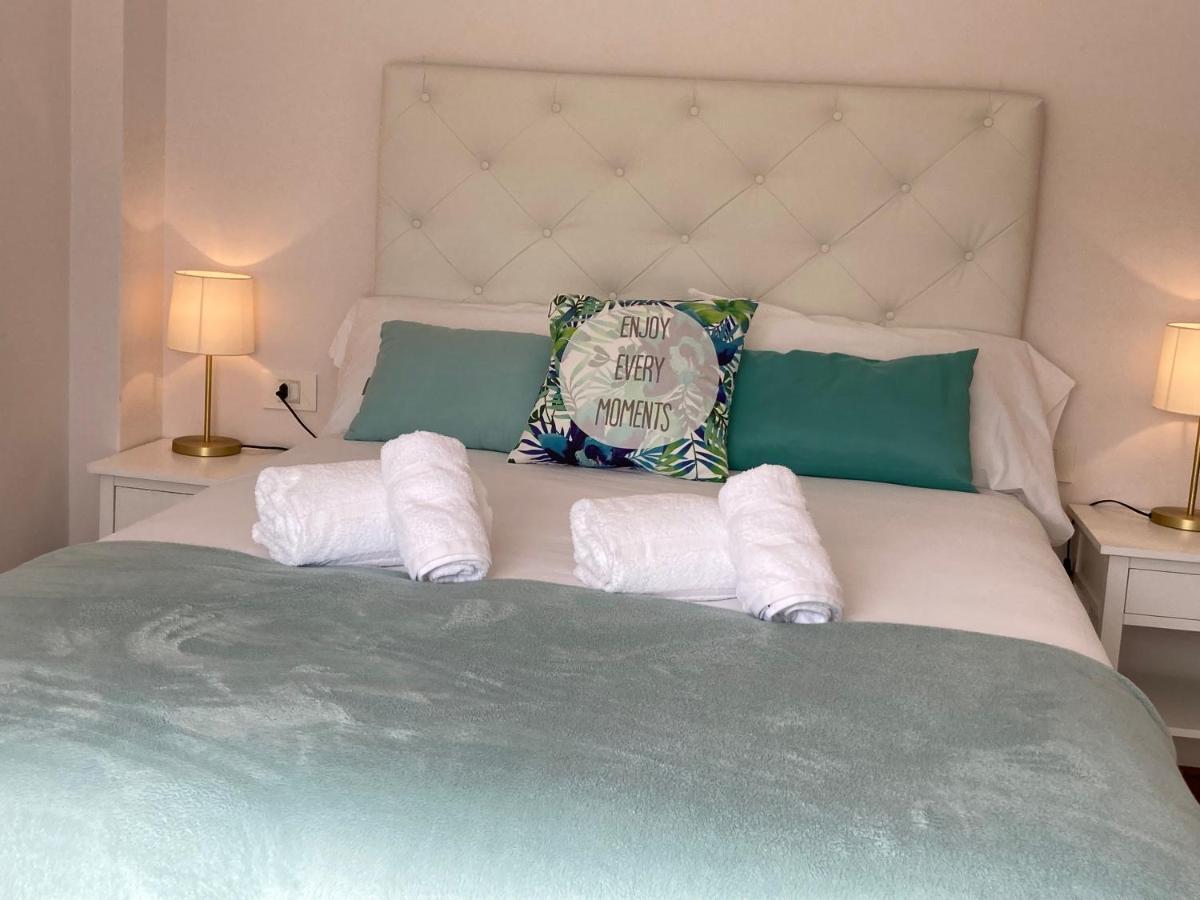 Exclusivo Atico Con Garaje Apartment Baiona