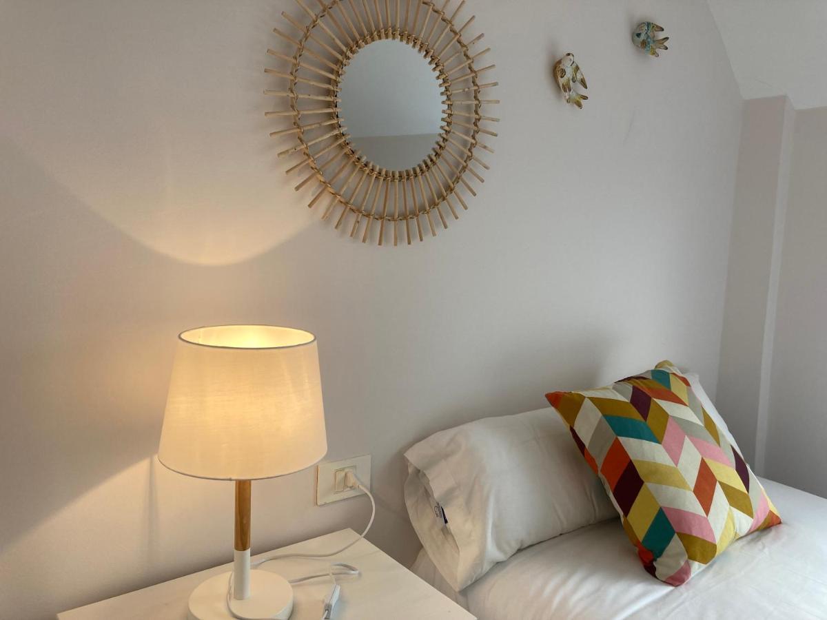 Exclusivo Atico Con Garaje Apartment Baiona