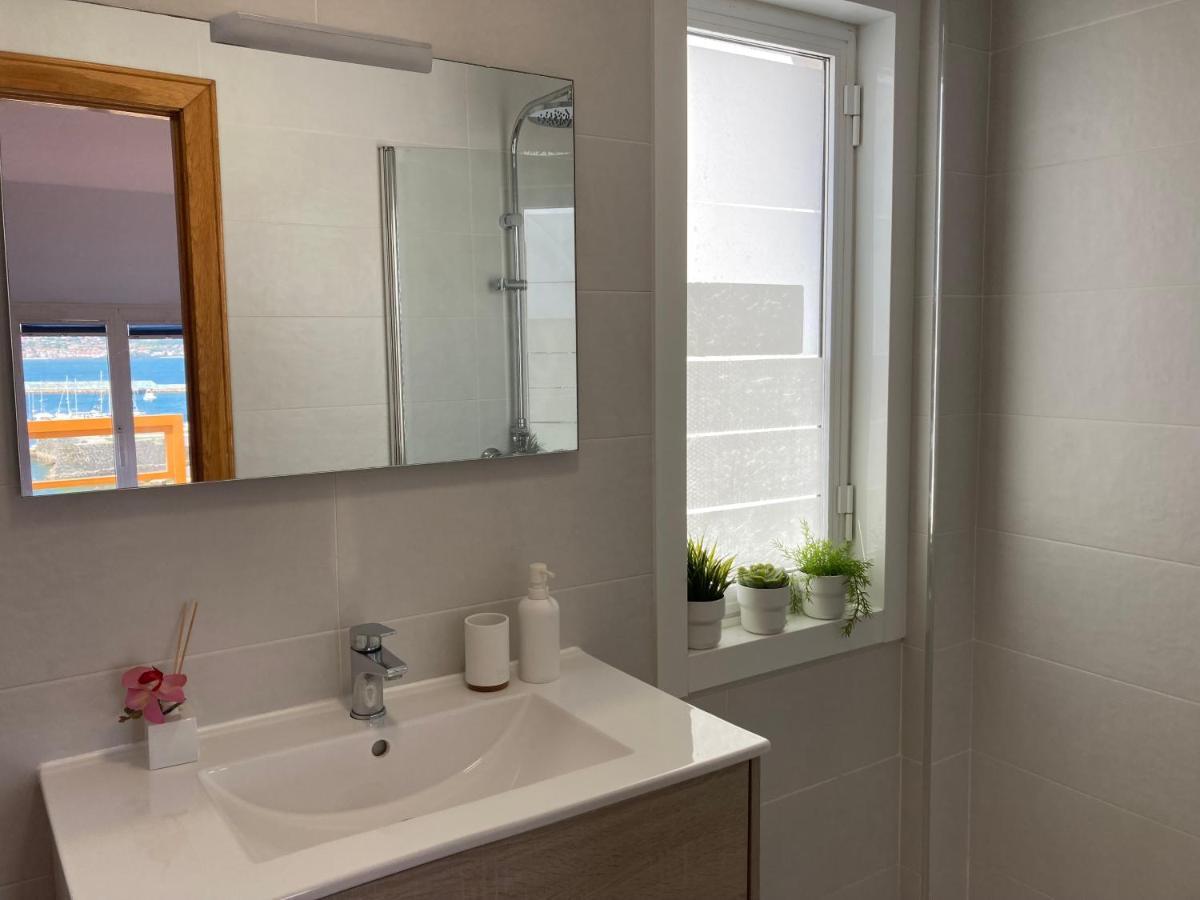 Exclusivo Atico Con Garaje Apartment Baiona